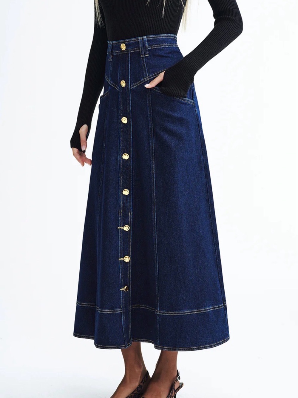 Commense Maxi Denim Skirt with pockets - Picture 4 of 8